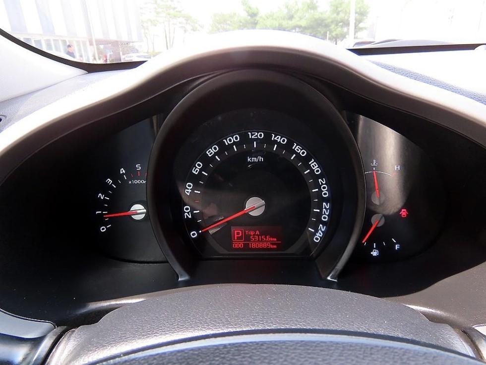 2016 - kia sportage