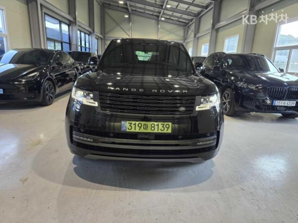 Land Rover Range Rover — miniaturë 2
