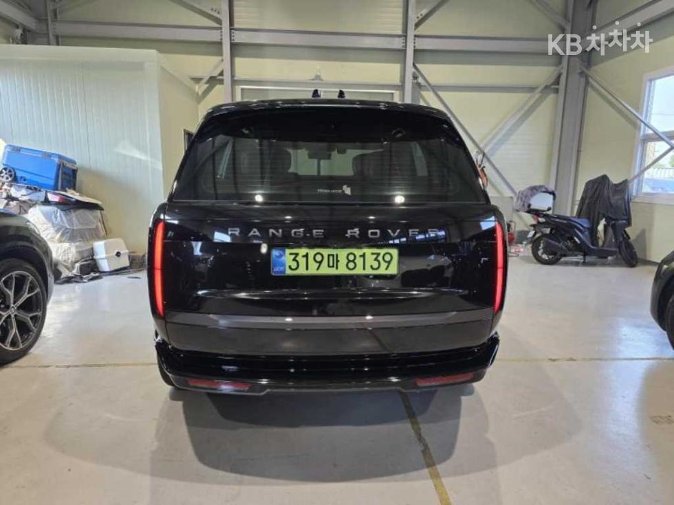 Land Rover Range Rover — miniaturë 3