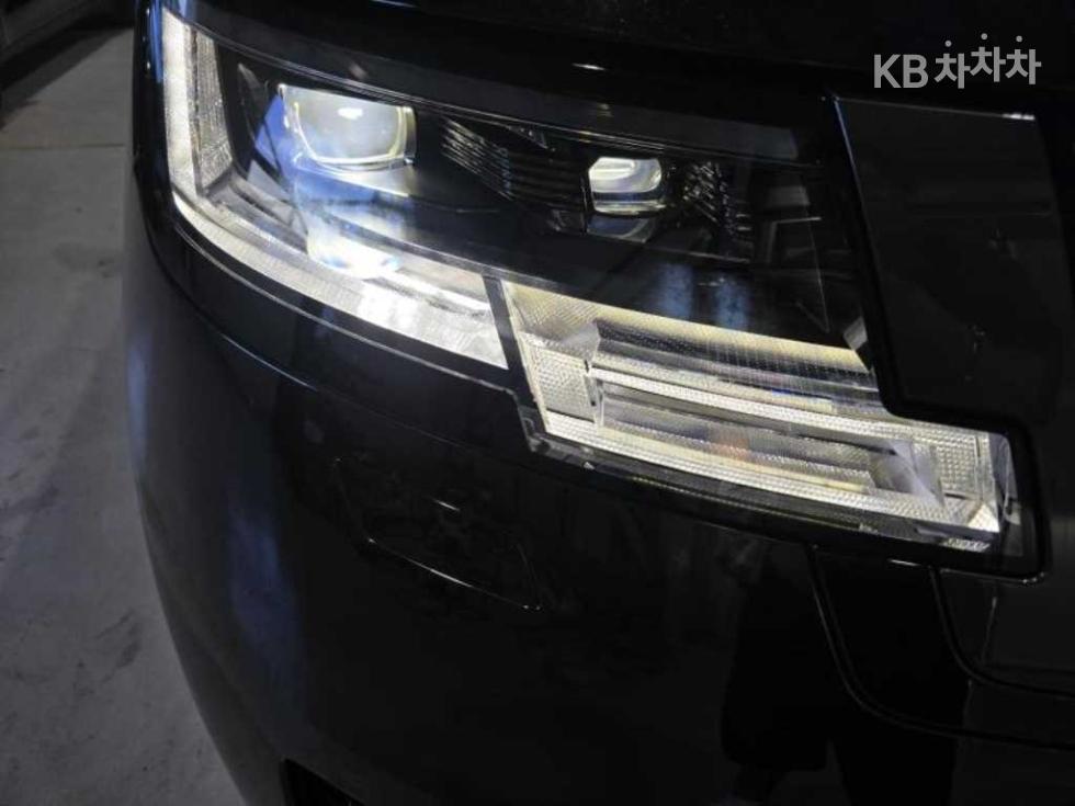 Land Rover Range Rover — miniaturë 18