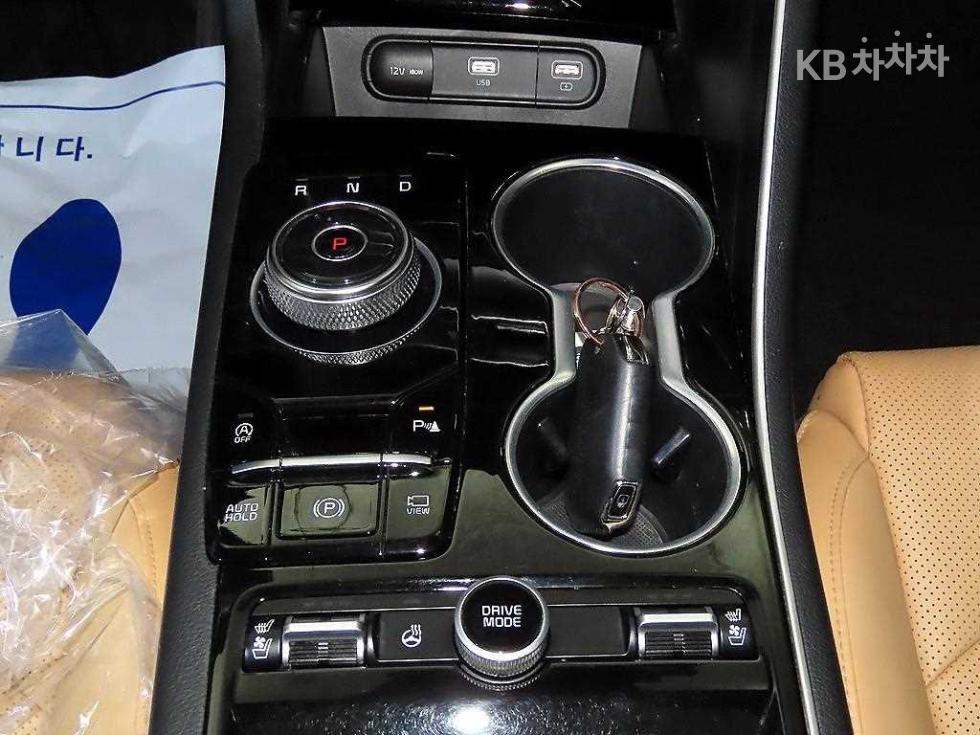 2023 - kia k5