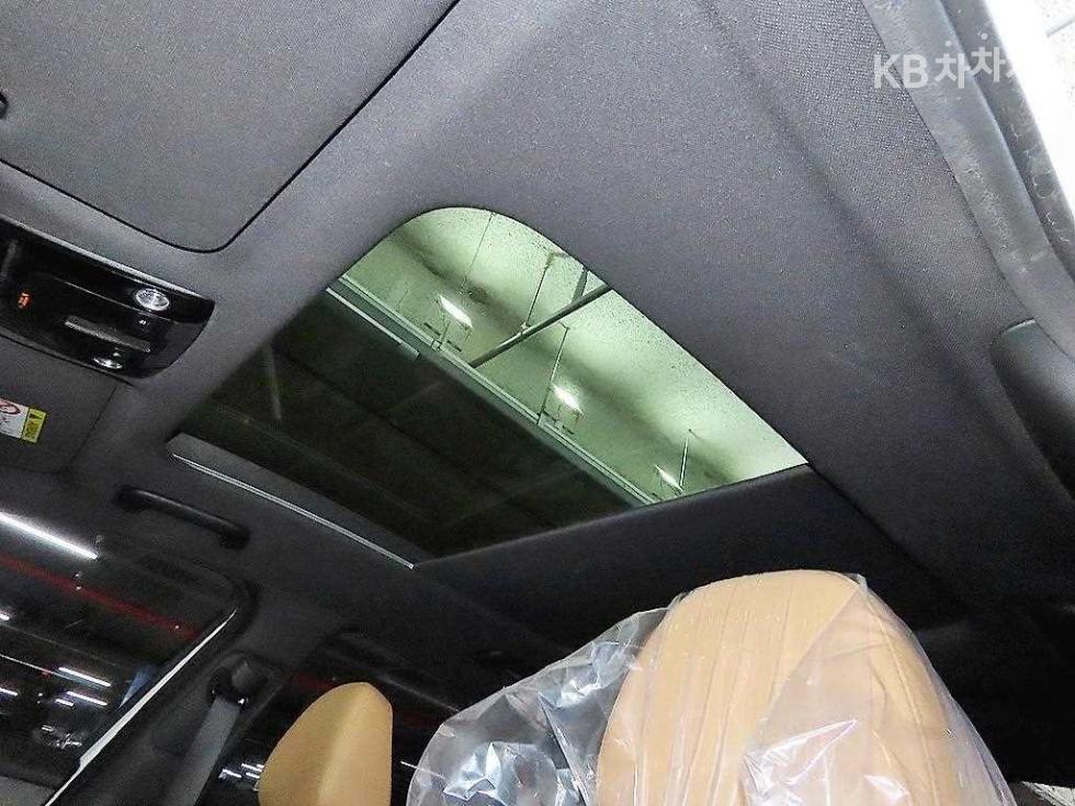 2023 - kia k5