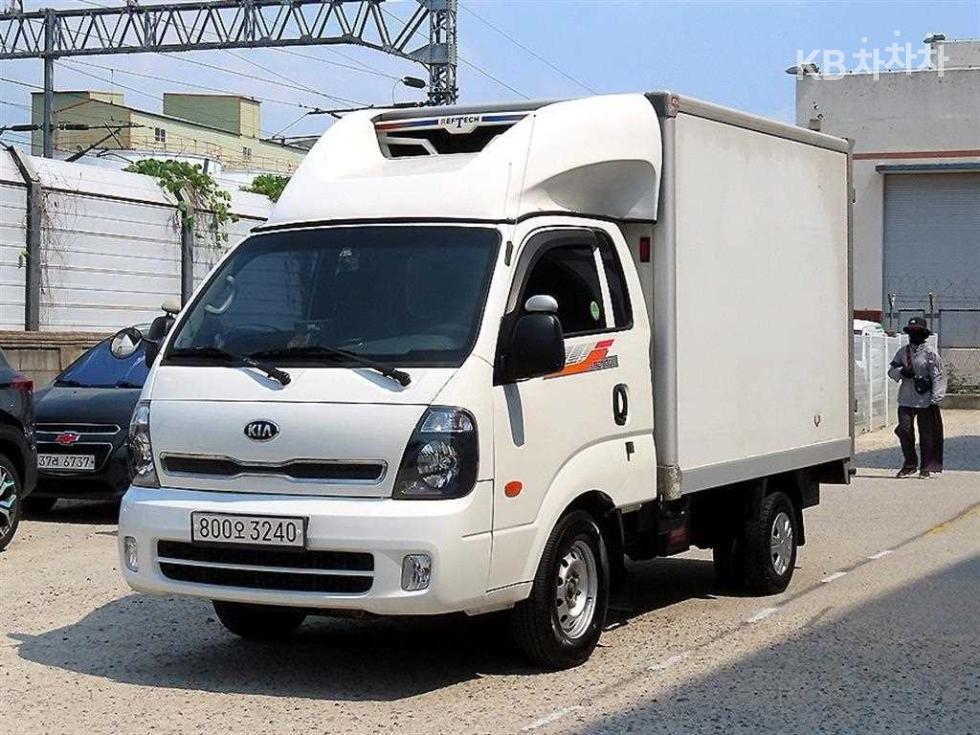 2019 - kia bongo iii