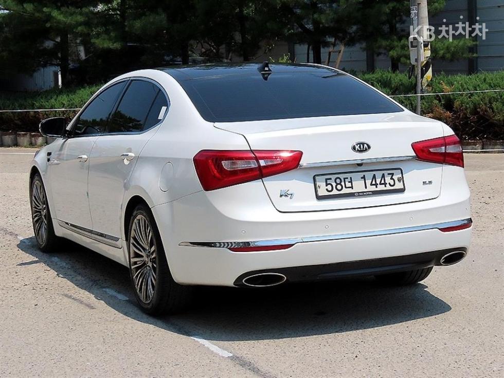 2015 - kia k7