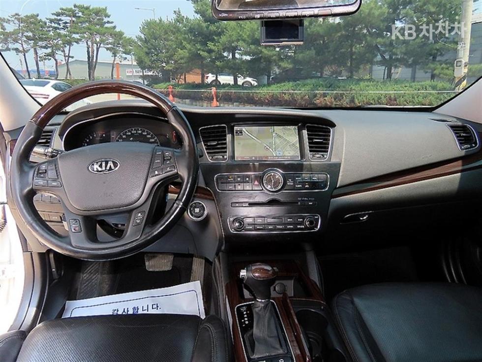 2015 - kia k7