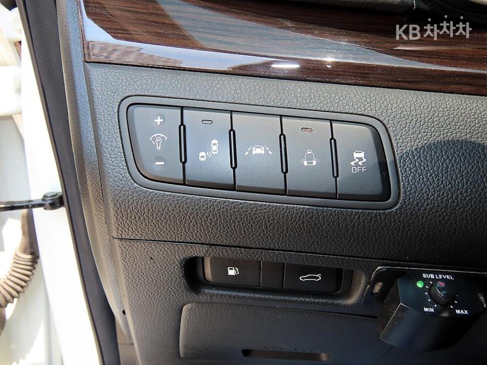 2015 - kia k7
