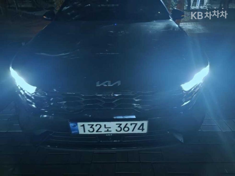 2022 - kia k5