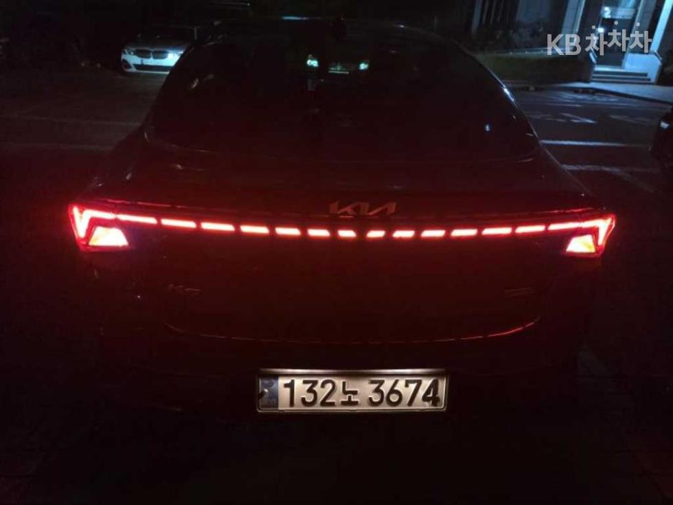 2022 - kia k5