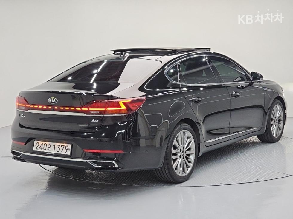 2020 - kia k7