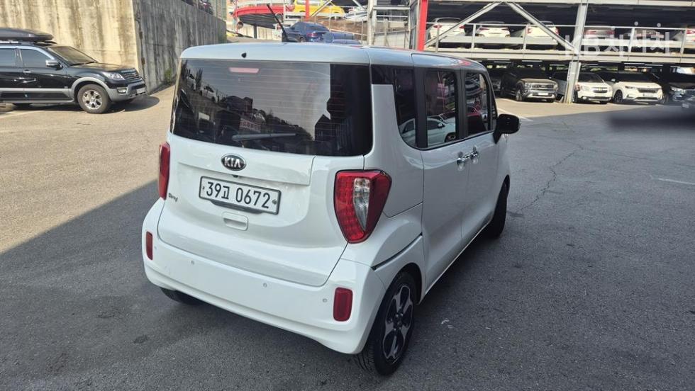 2016 - kia ray