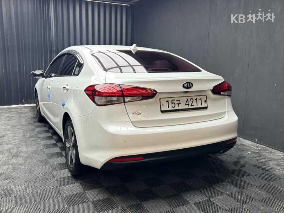 2018 - kia k3