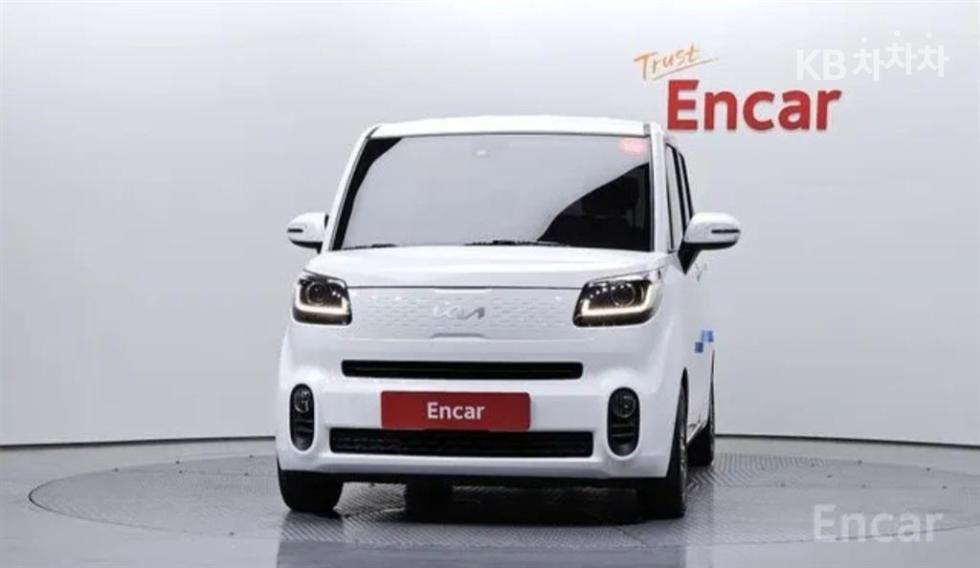 2022 - kia ray