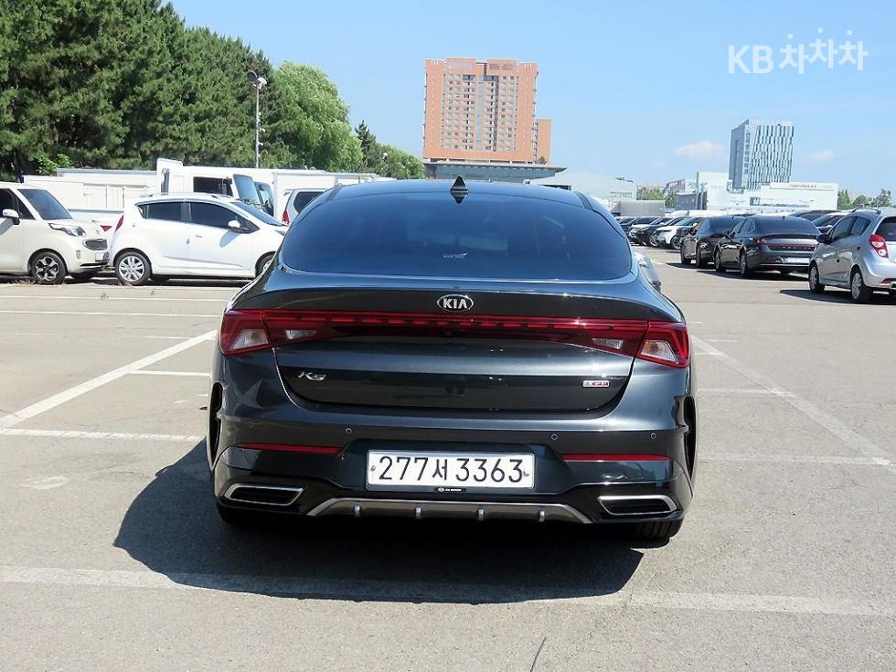 2020 - kia k5