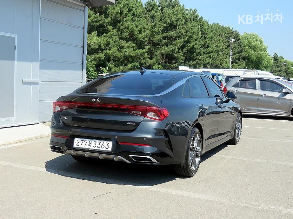 2020 - kia k5