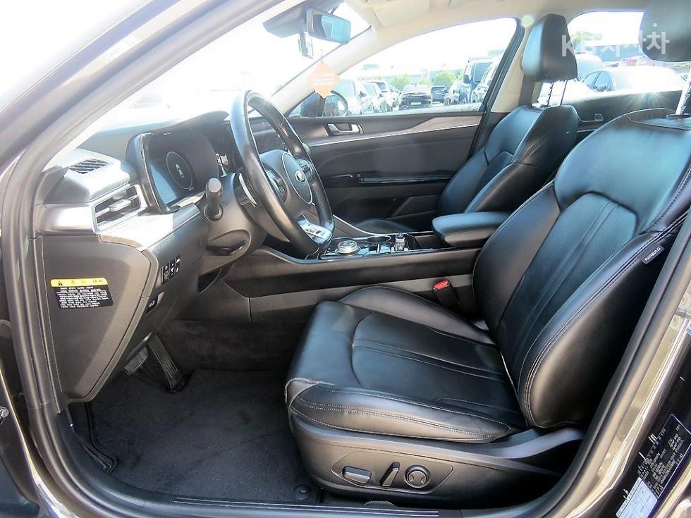 2020 - kia k5
