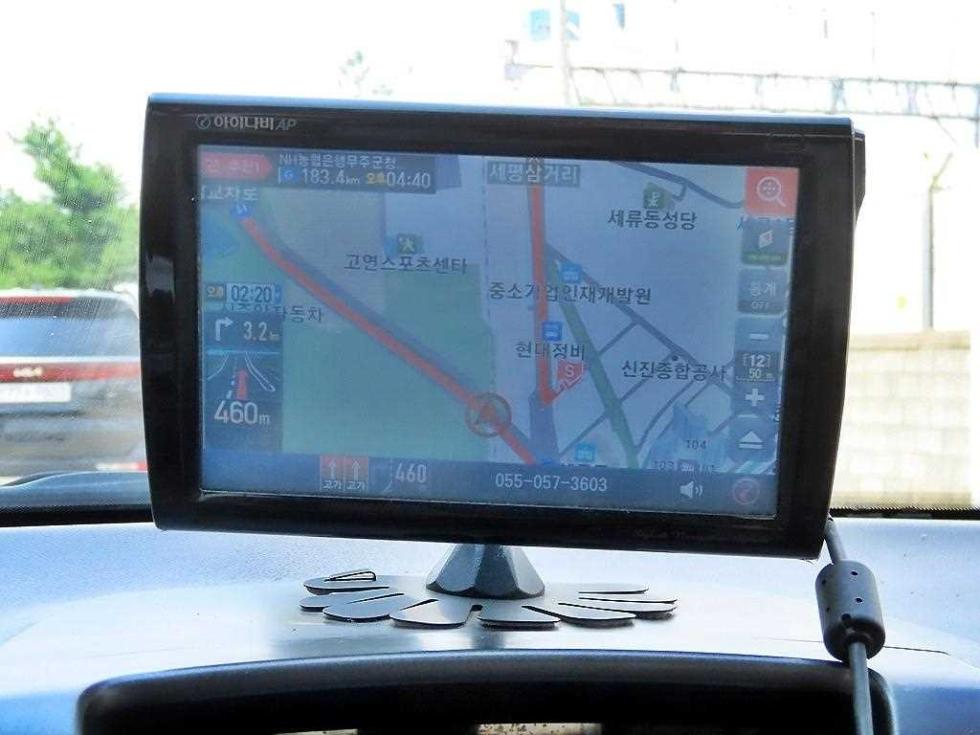 Kia Carens — miniaturë 14