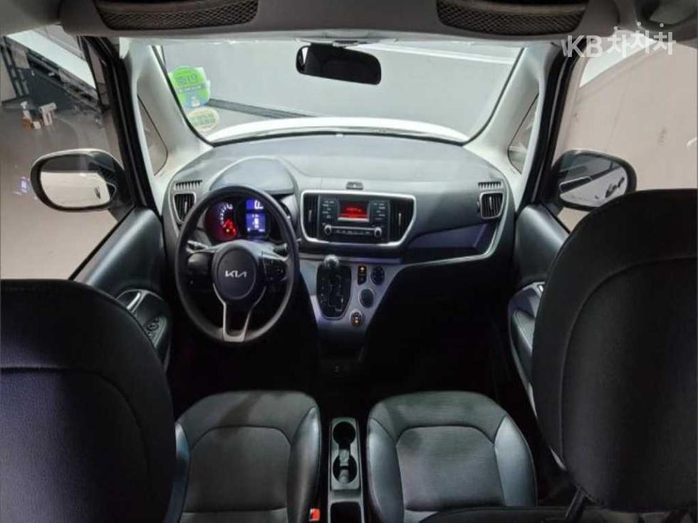 2022 - kia ray