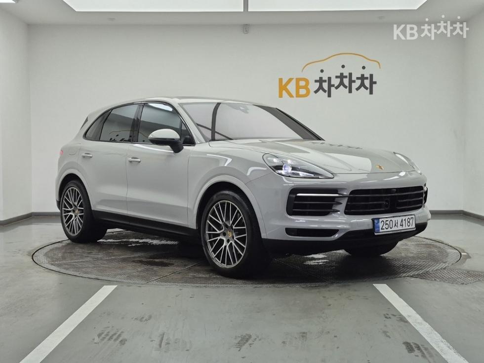 Porsche Cayenne — miniaturë 2