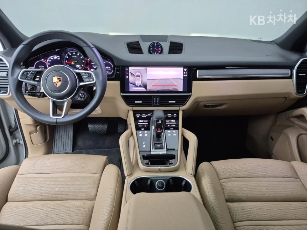 Porsche Cayenne — miniaturë 5