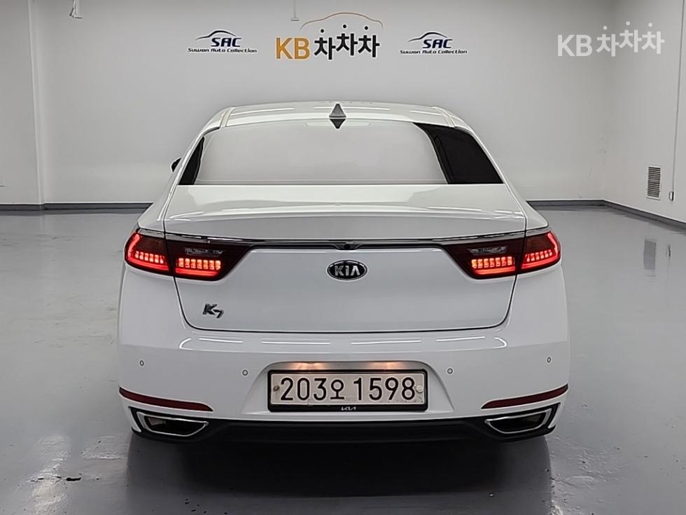2018 - kia k7