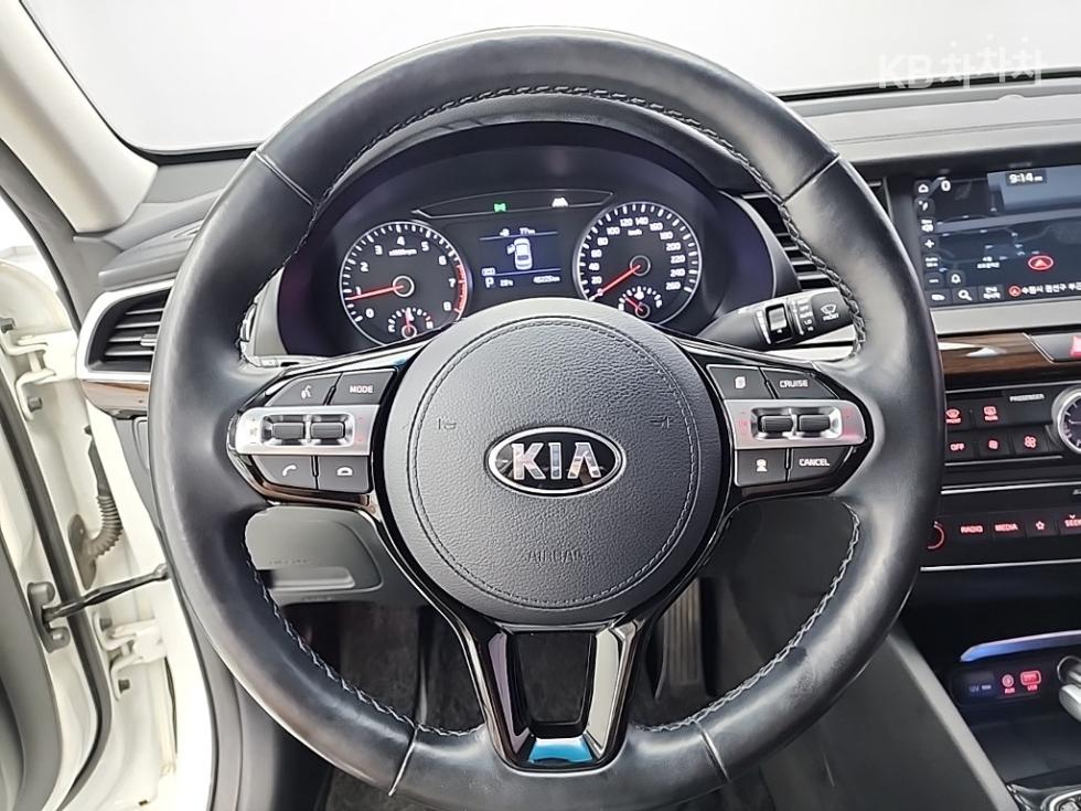 2018 - kia k7