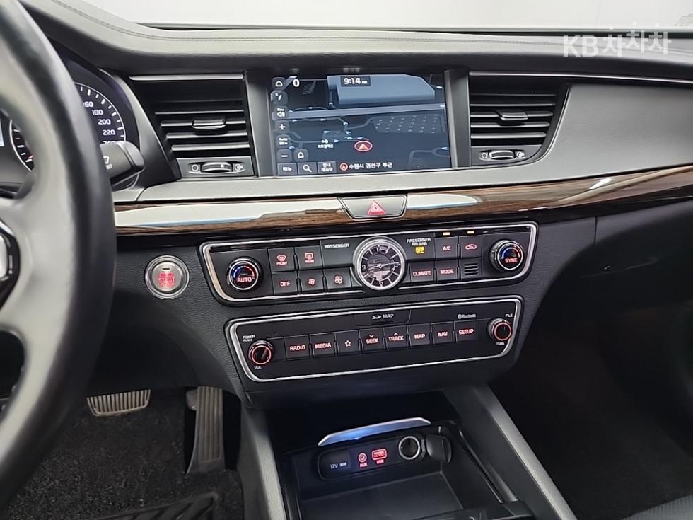 2018 - kia k7