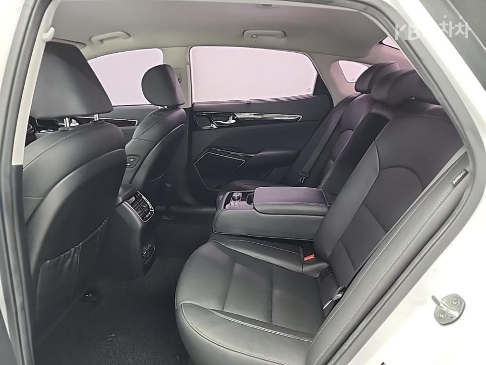 2018 - kia k7