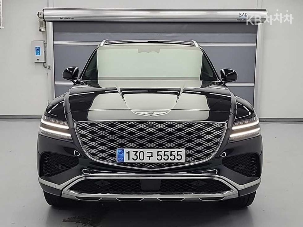 2023 Genesis GV80 photo
