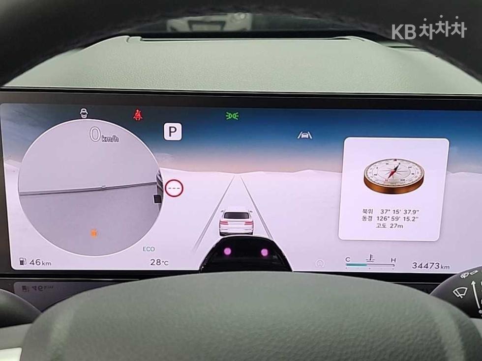 2023 Genesis GV80 photo