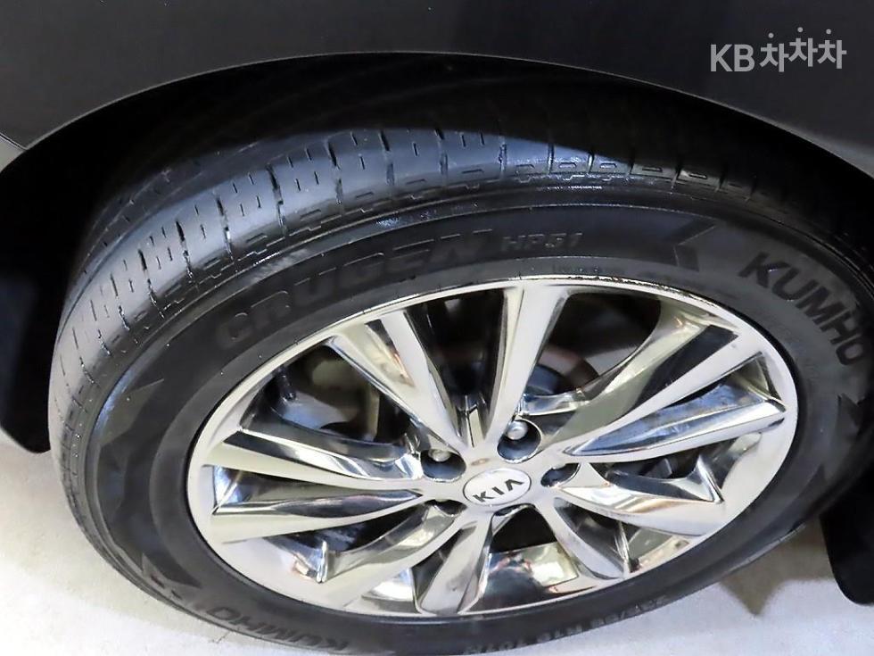 2019 - kia carnival