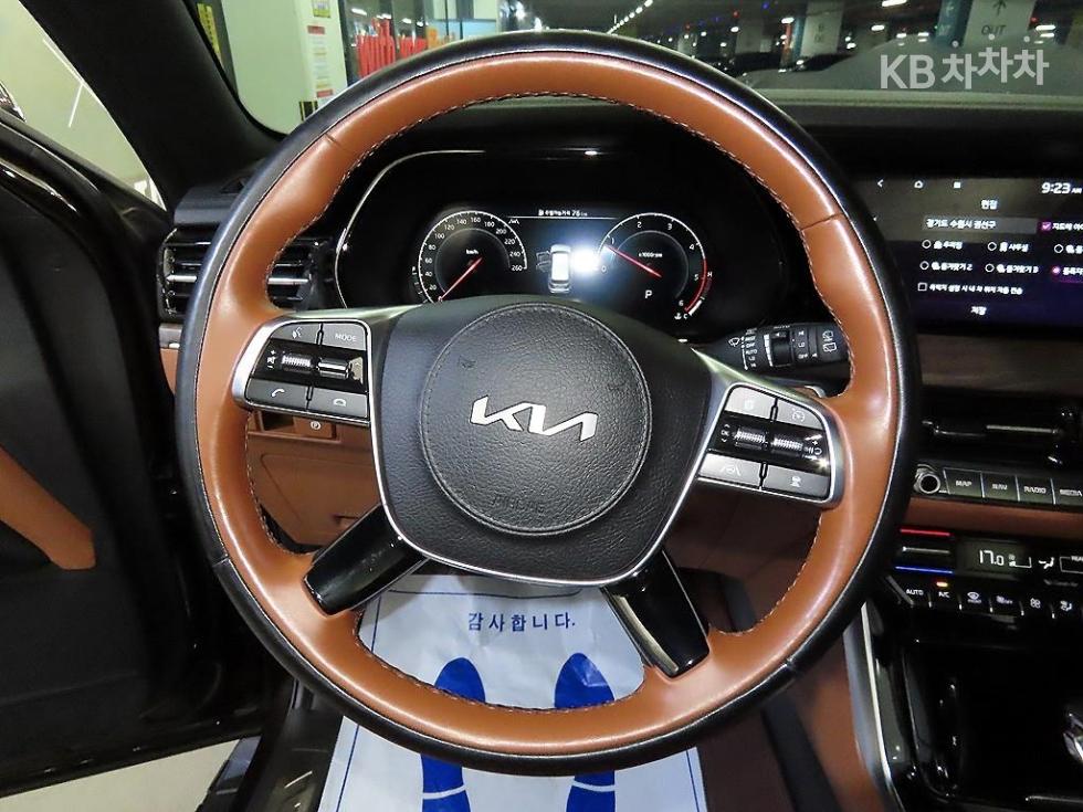 2022 - kia mohave