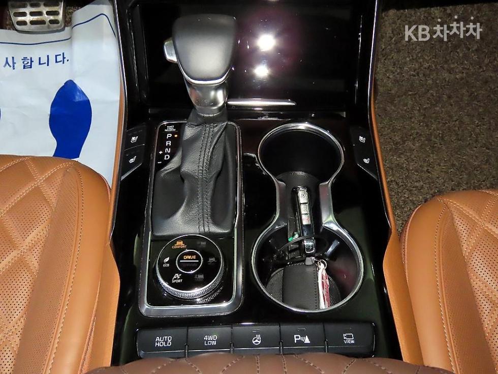 2022 - kia mohave