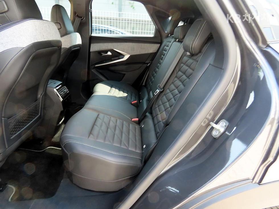 2025 - peugeot 3008