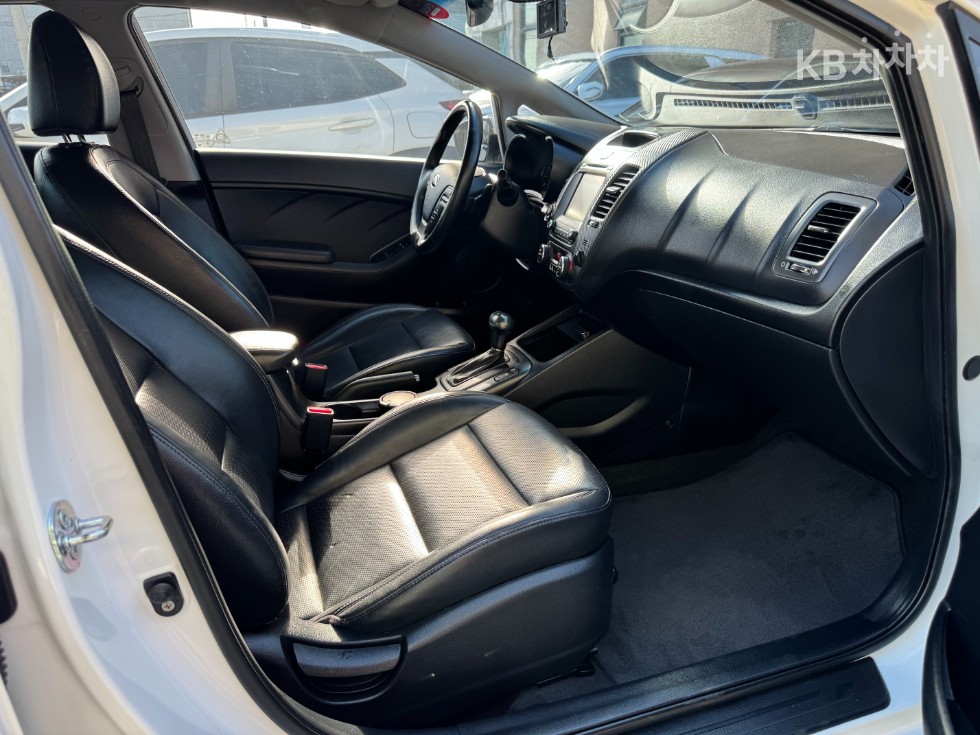 2013 - kia k3