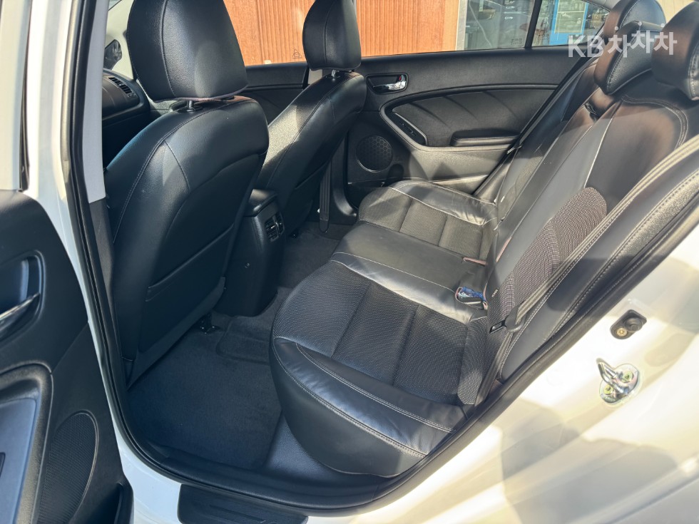 2013 - kia k3