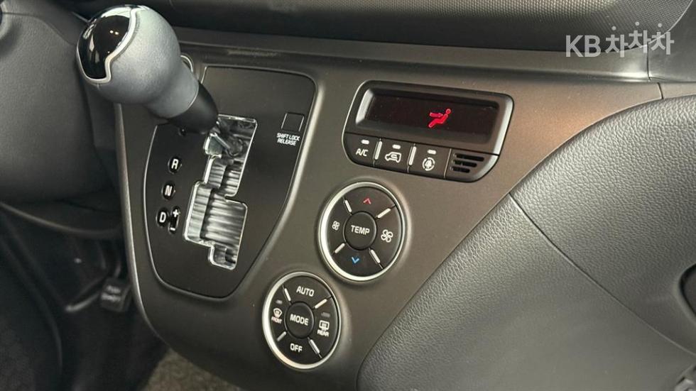 2024 - kia kia