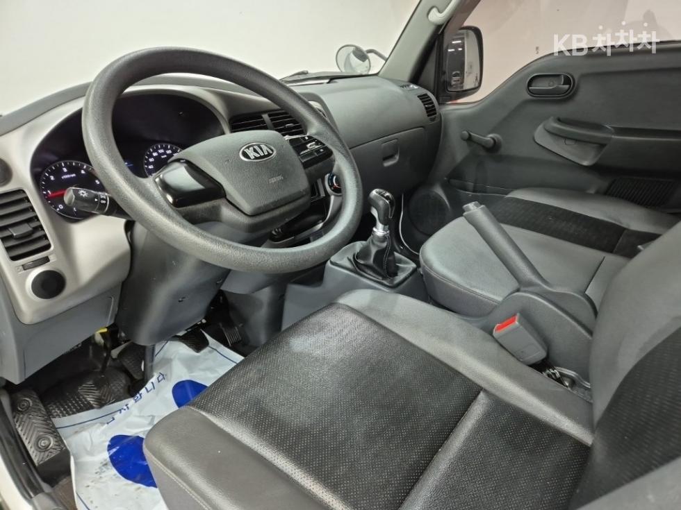 2022 - kia bongo iii