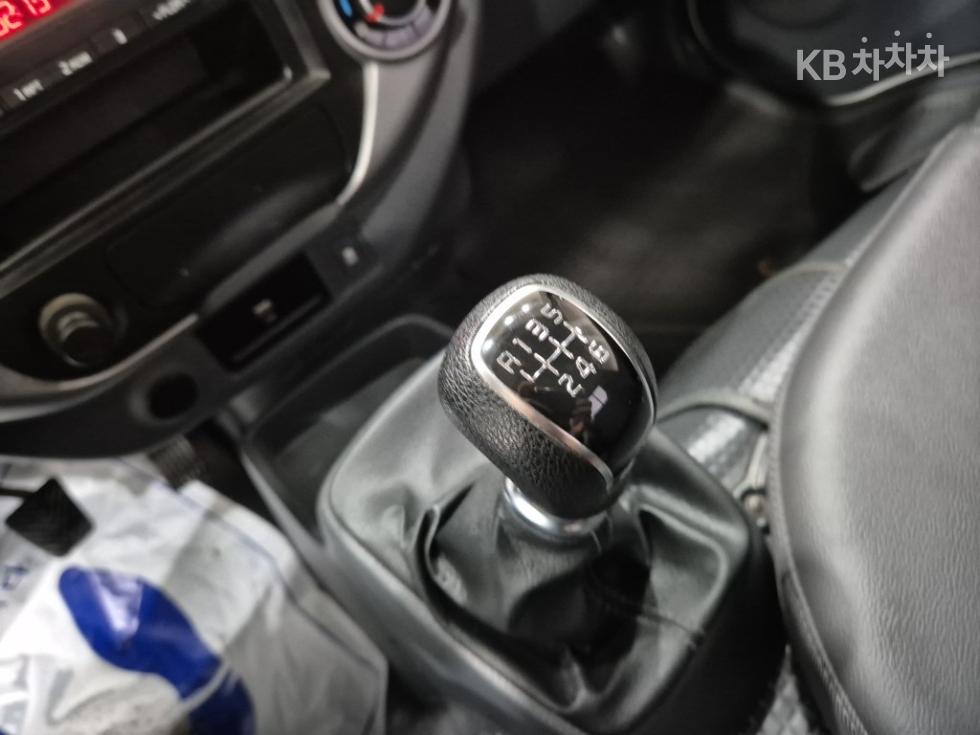 2022 - kia bongo iii