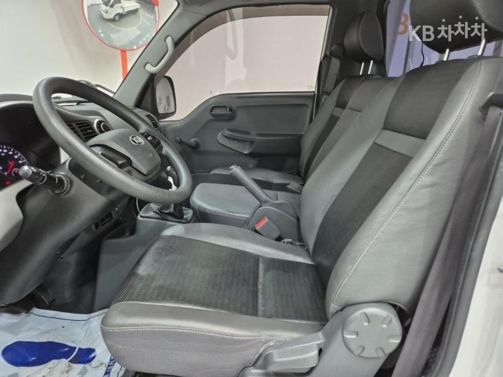2022 - kia bongo iii