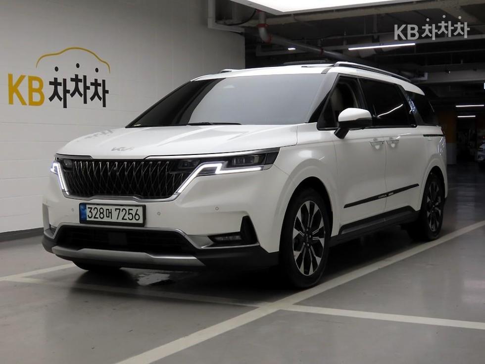 2021 - kia carnival