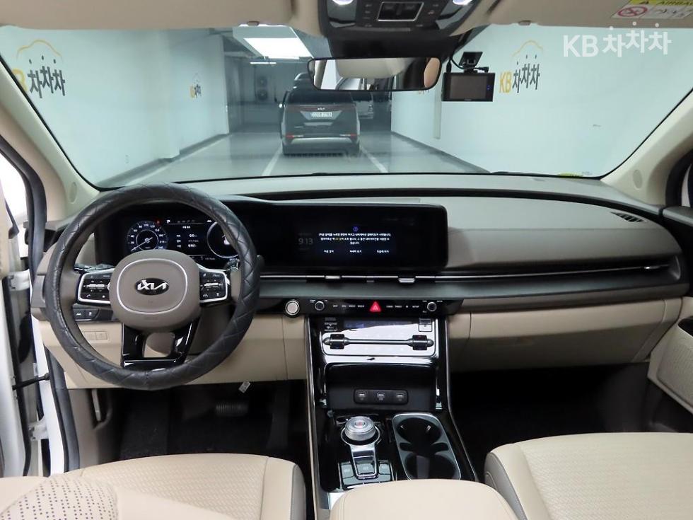 2021 - kia carnival