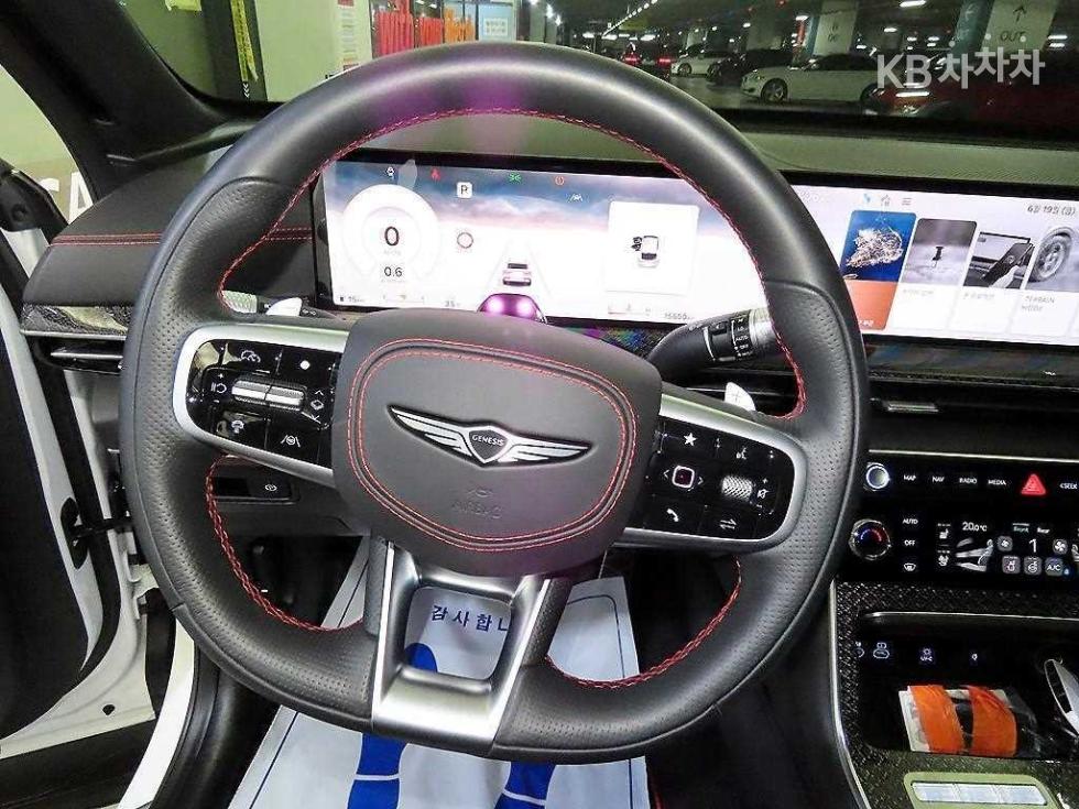 2024 Genesis GV80 COUPE photo