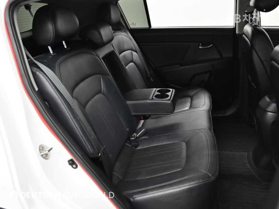 2012 - kia sportage