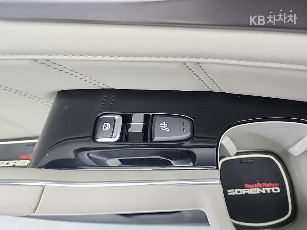 2021 - kia sorento