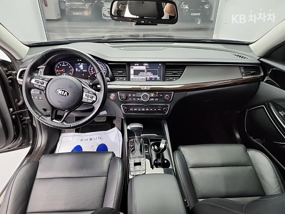2018 - kia k7