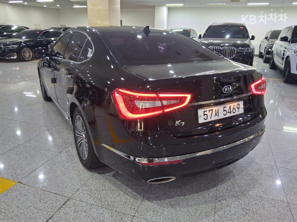 2015 - kia k7