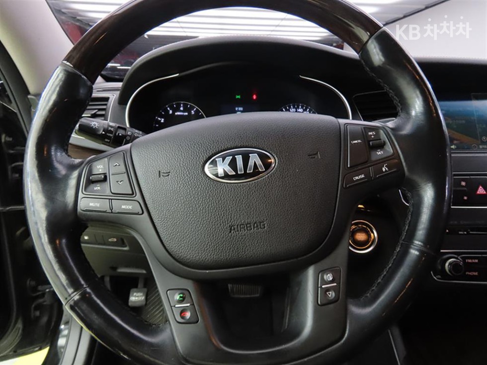 2015 - kia k7