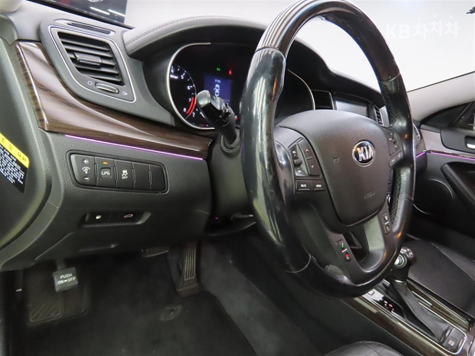 2015 - kia k7