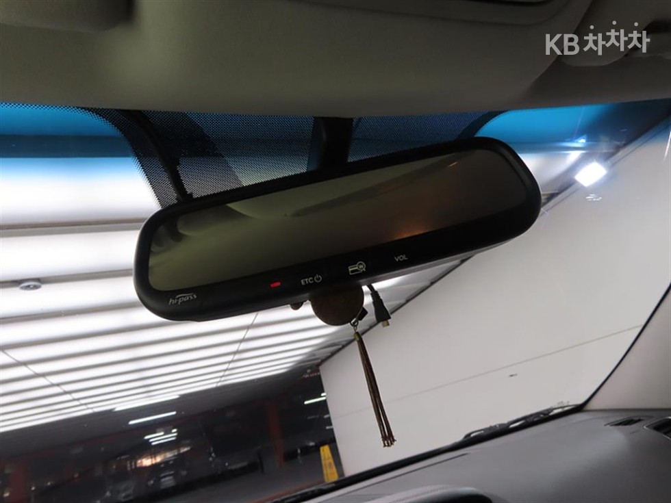 2015 - kia k7