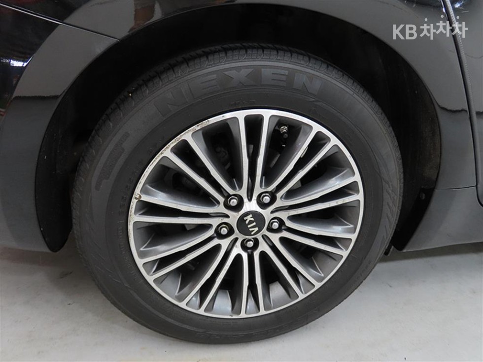 2015 - kia k7
